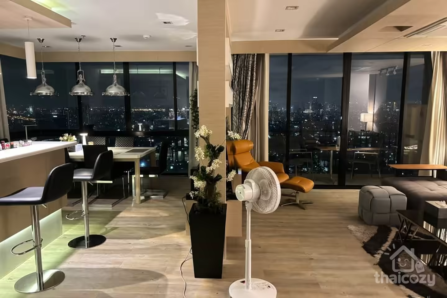 The Issara Lat Phrao 2BR 138 sqm photo 1