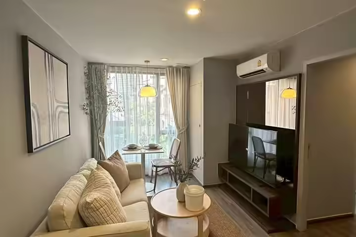 Аренда Ideo Mobi Sukhumvit 40, 1 спальня, 35 м²