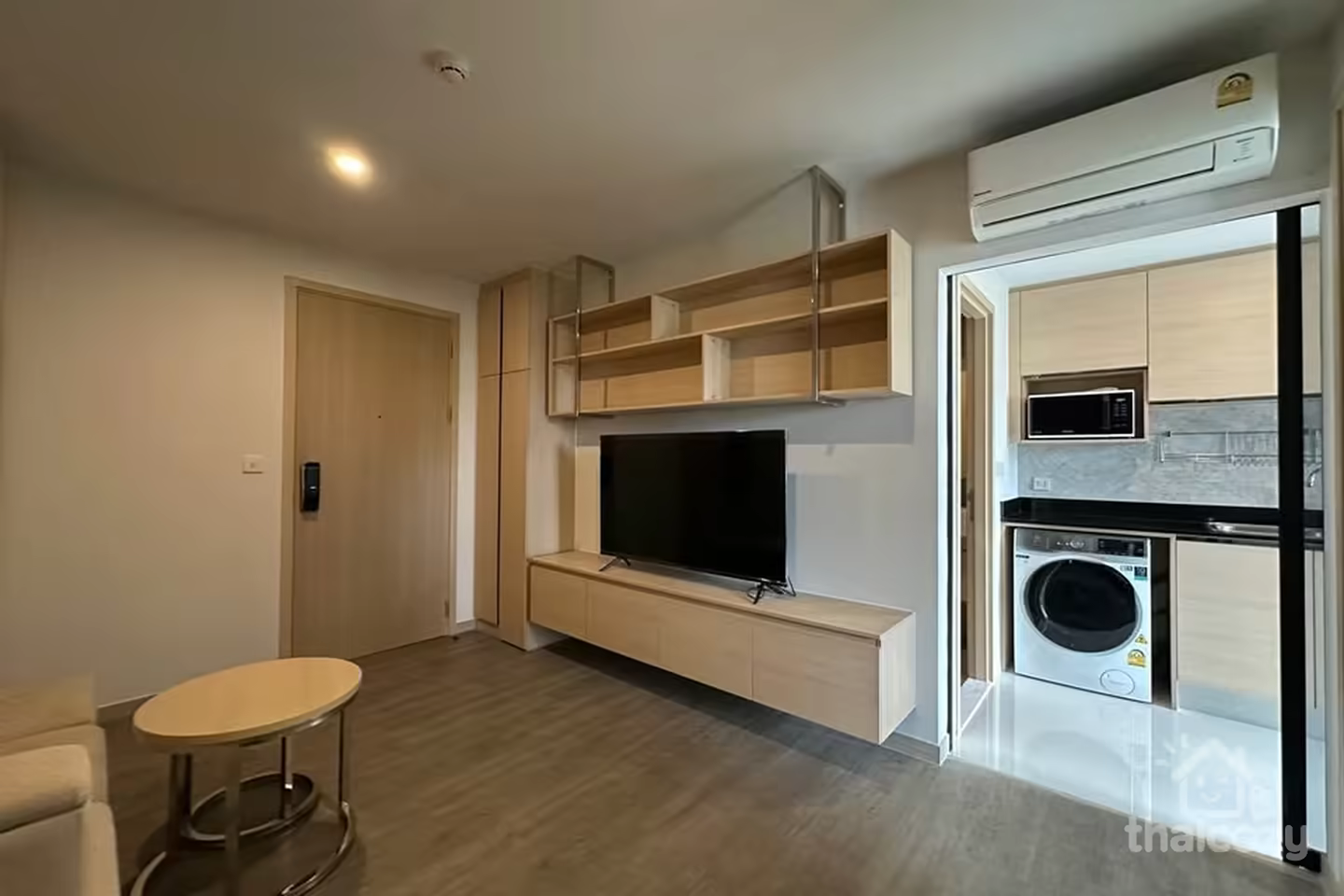 The Shade Sathon 1 – 1 Bedroom Condo photo 1