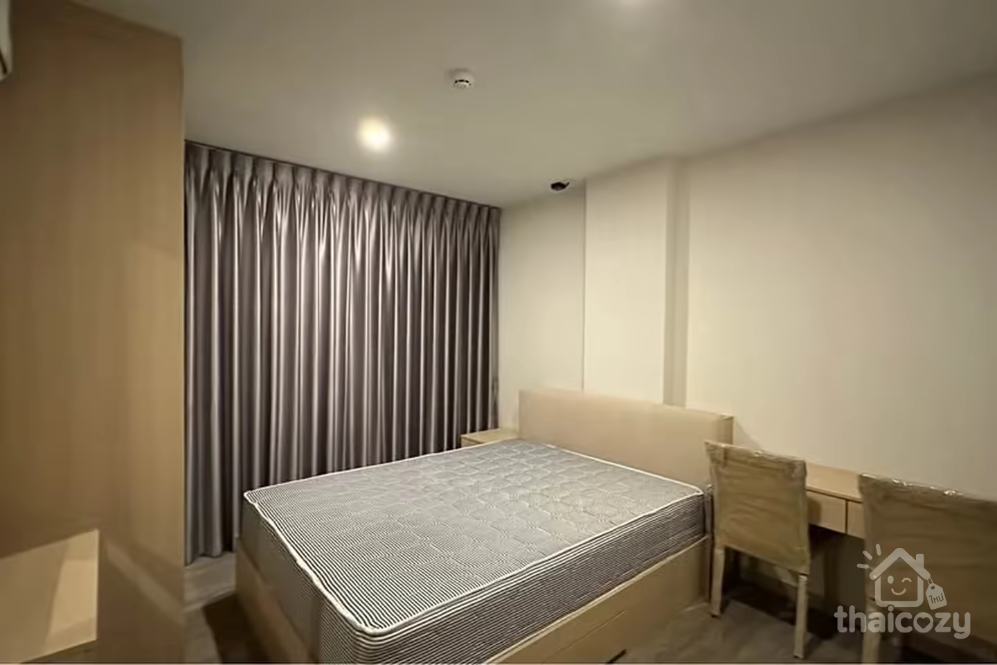 The Shade Sathon 1 – 1 Bedroom Condo photo 2