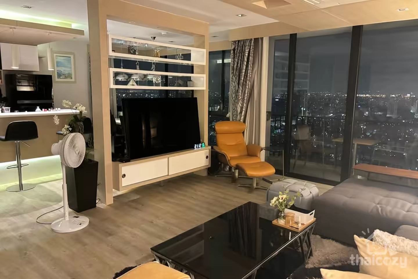 The Issara Ladprao 2BR 138 sqm for Rent photo 1