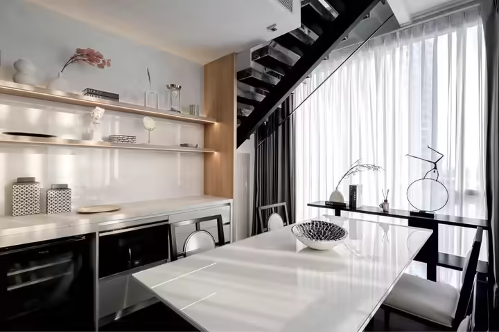 LAVIQ 수쿰빗 57 – 2BR 콘도 임대