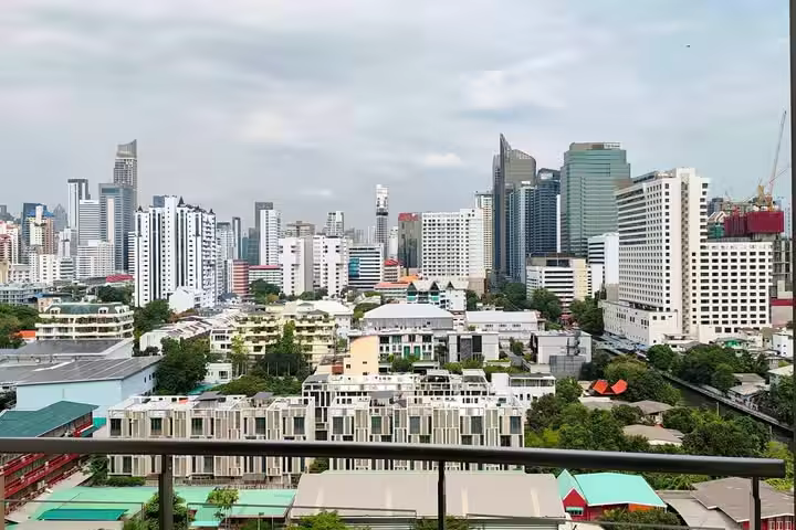 Supalai Oriental Sukhumvit 39 Condo for Rent
