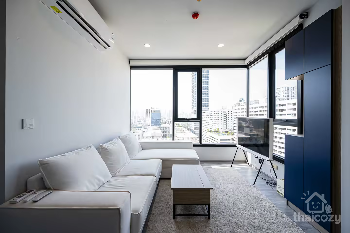 XT EKKAMAI is the Lifestyle Condominium and easily access to various places by BTS photo 1