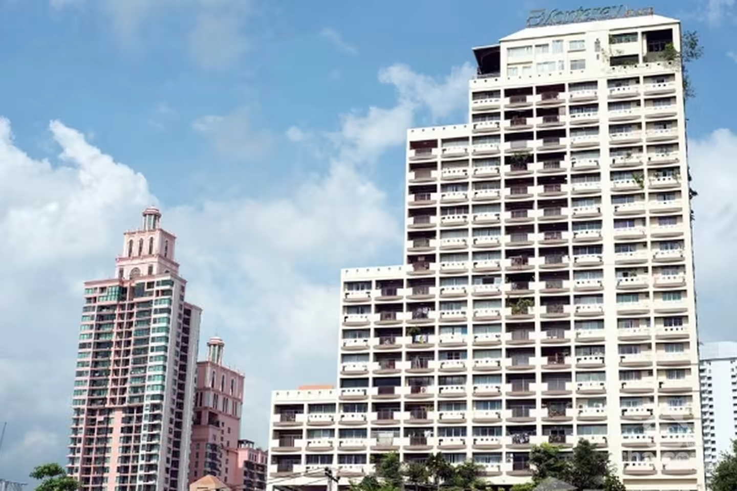 1 Bedroom Condo for Rent in Khlong Toei photo 2