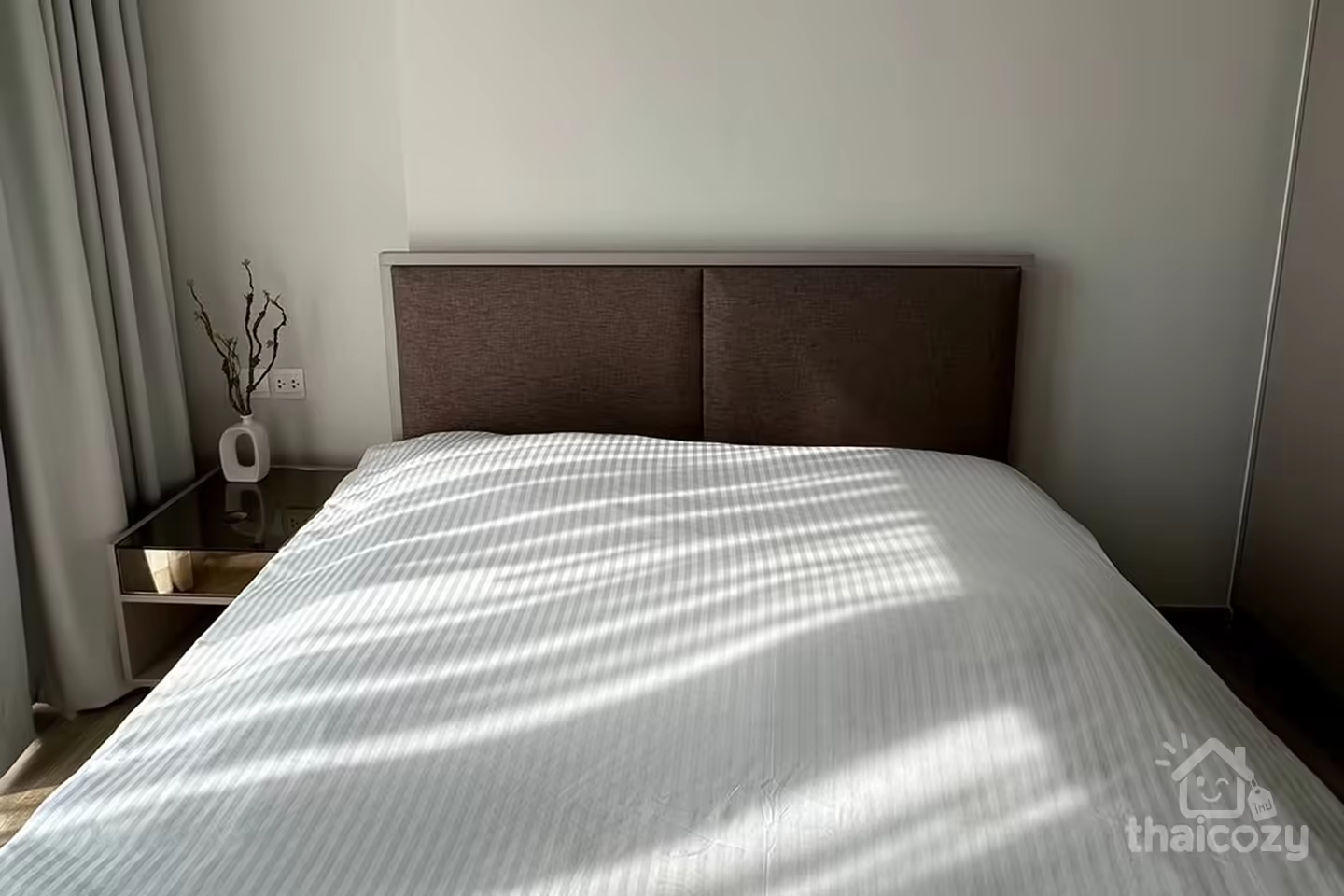 Oka HAUS 1BR Condo, 26.57 sqm, Rama 4 photo 1