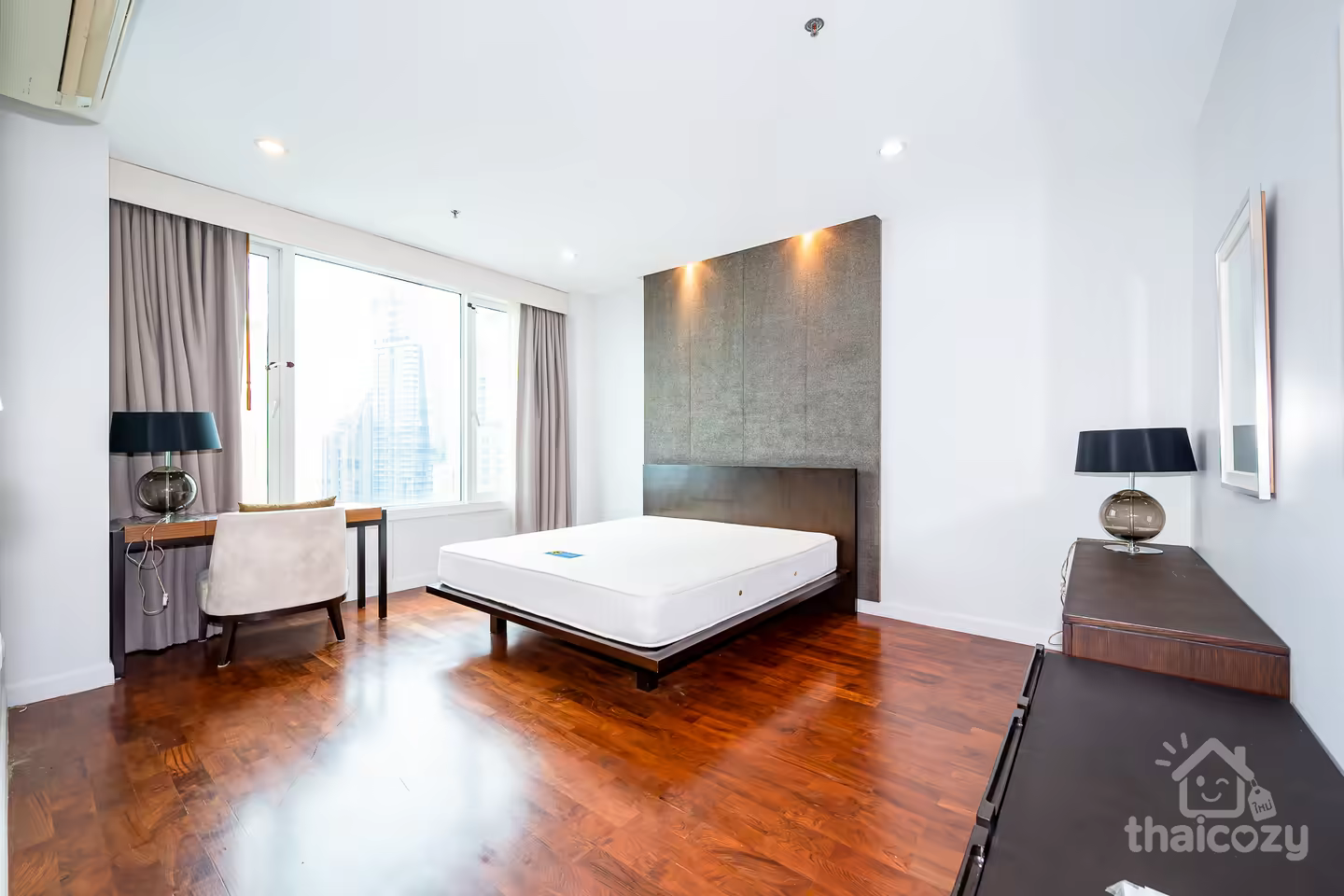 Siri Residence, only 3 minutes to BTS Phromphong photo 2
