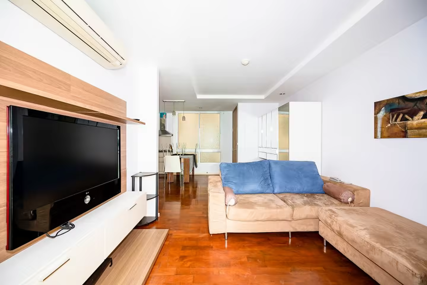 Siri On 8 , Condo near BTS Nana/bilinguo schools/shops photo 2