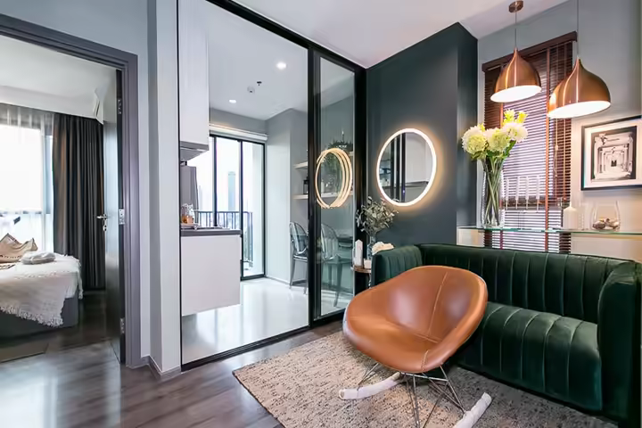 The BASE Park West, Stylish 1 Bedroom unit with good surrounding