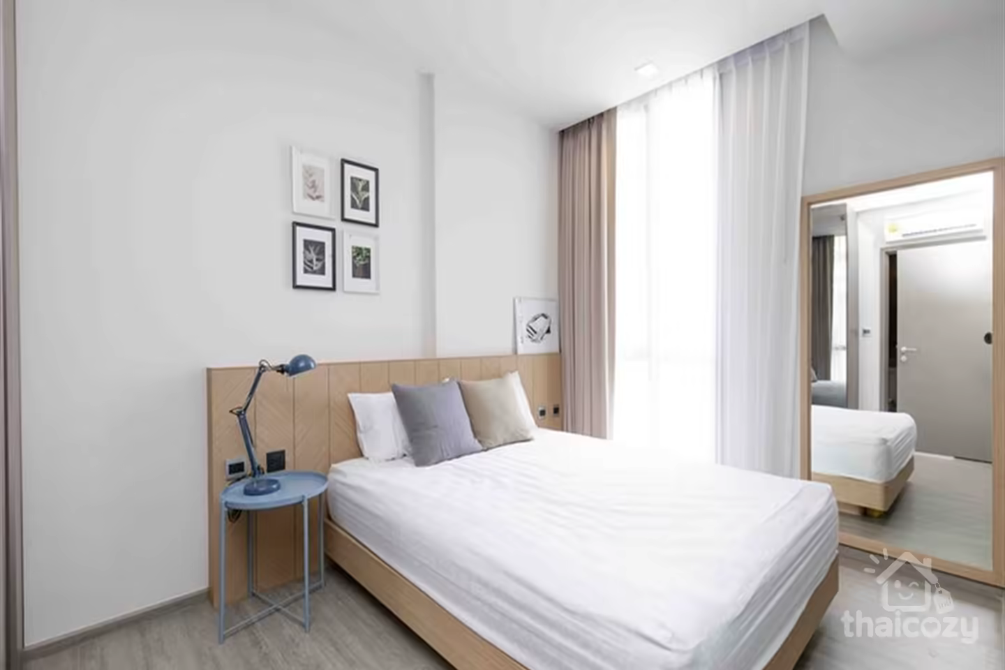 The partly Furnished unit with one bedroom and nice views of the city of the project photo 2