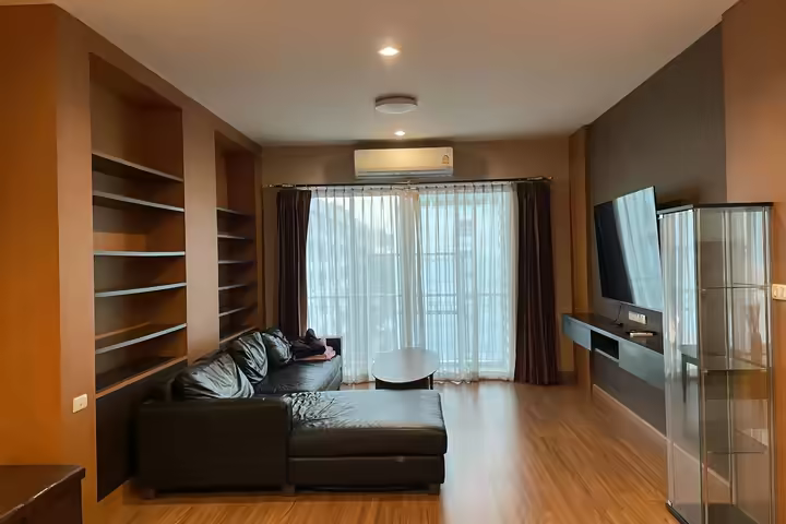 The Wellington Ramkhamhaeng 40 , One bedroom for sale and rent