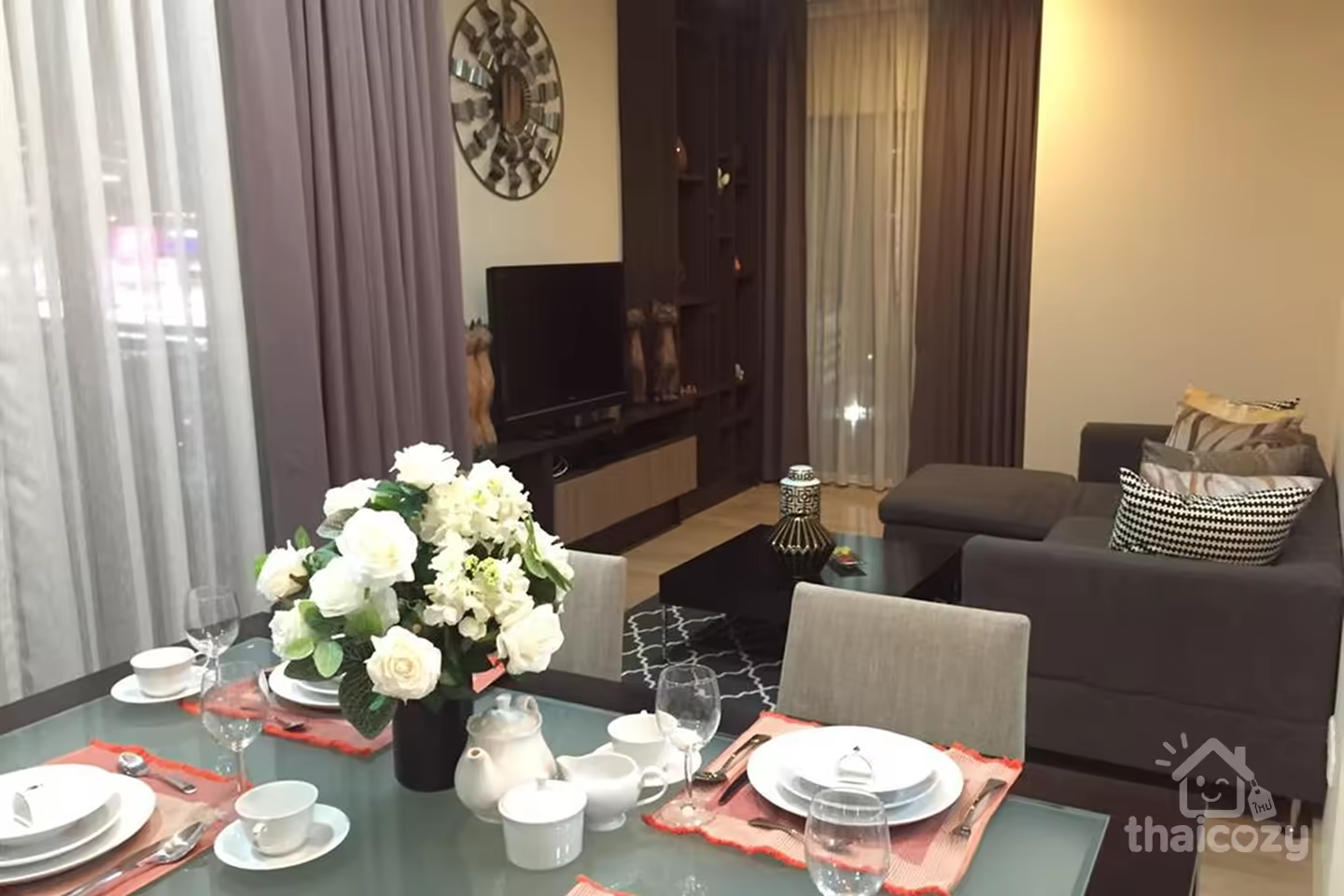 Condo near BTS Phrom Phong, convenient photo 1