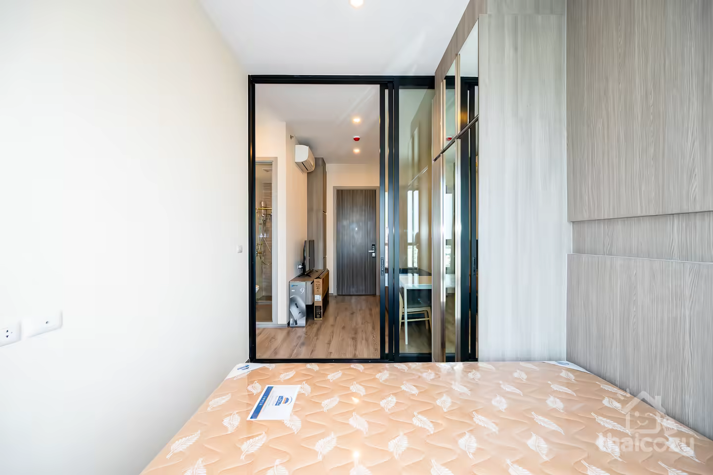 Knightsbridge Prime Onnut The highest luxury condo in On-Nut area With a glass floor viewpoint photo 2