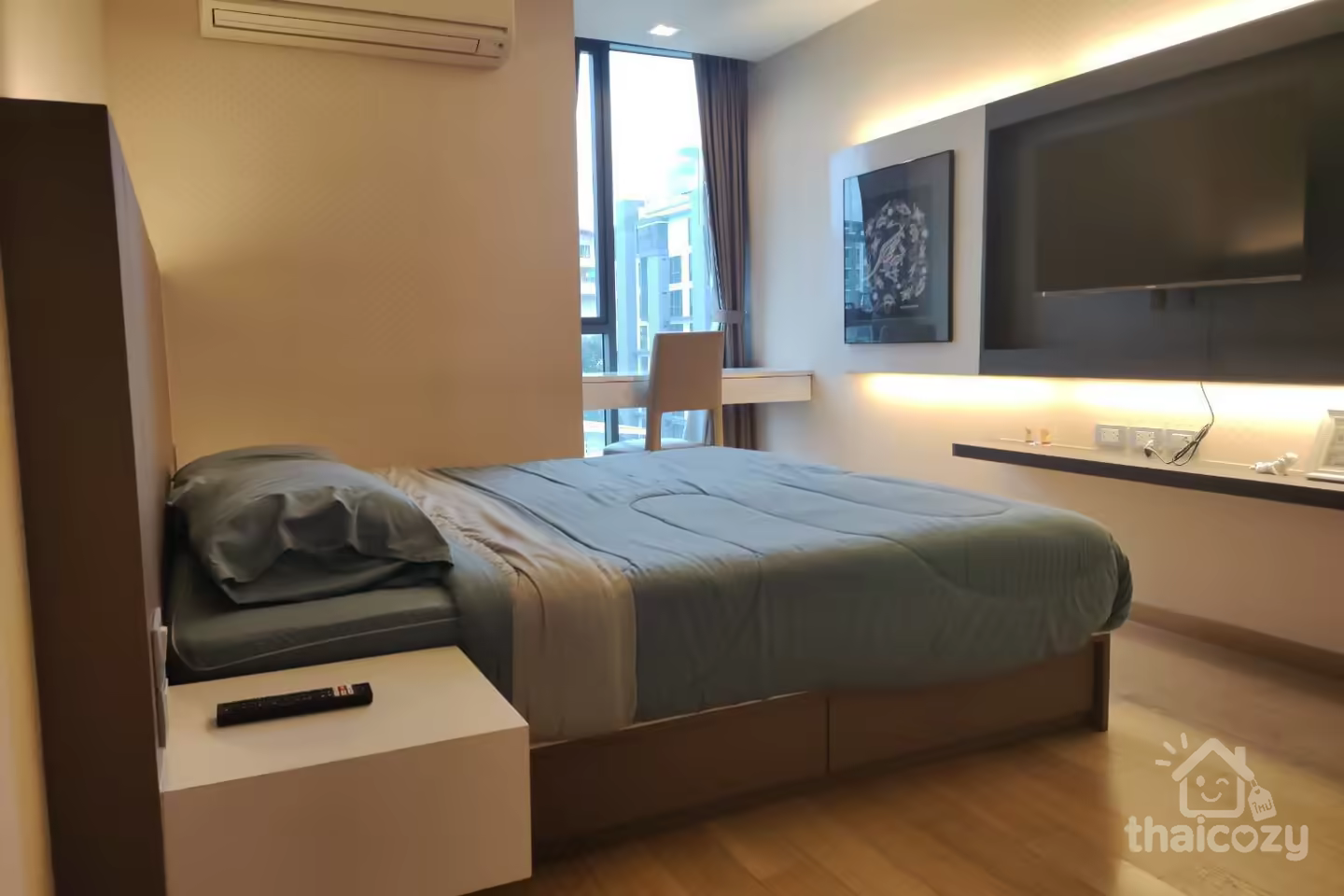 Via 49 great location close to Samitivej hospital and BTS Phromphong station. photo 2