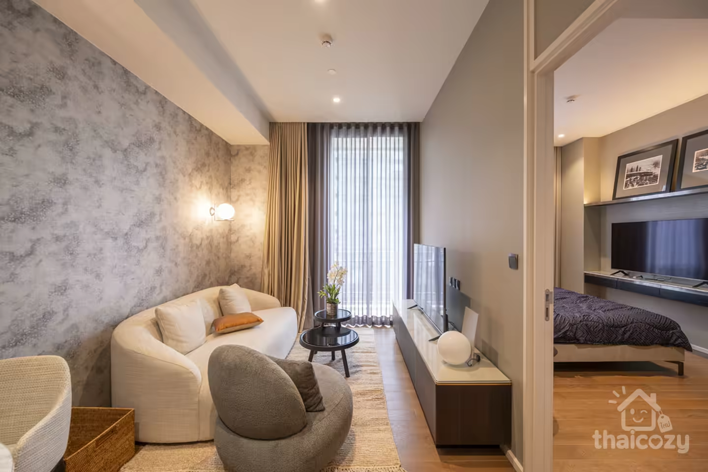 Muniq Langsuan, The luxury condo ,Located on Sarasin Road photo 2