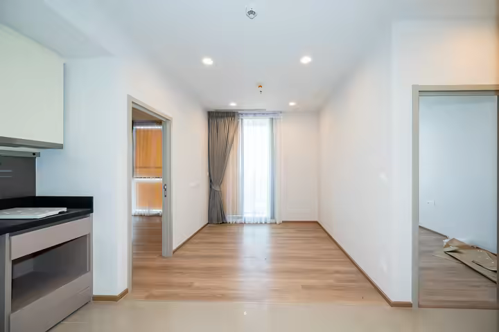 Oka HAUS 2BR Condo in Khlong Toei