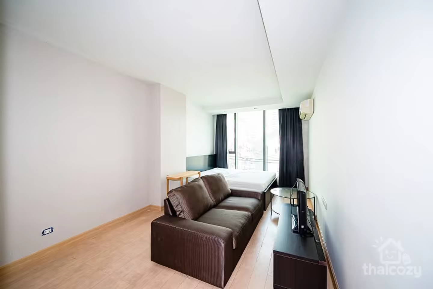 Via 49 by Sansiri – 2BR Condo in Bangkok photo 2