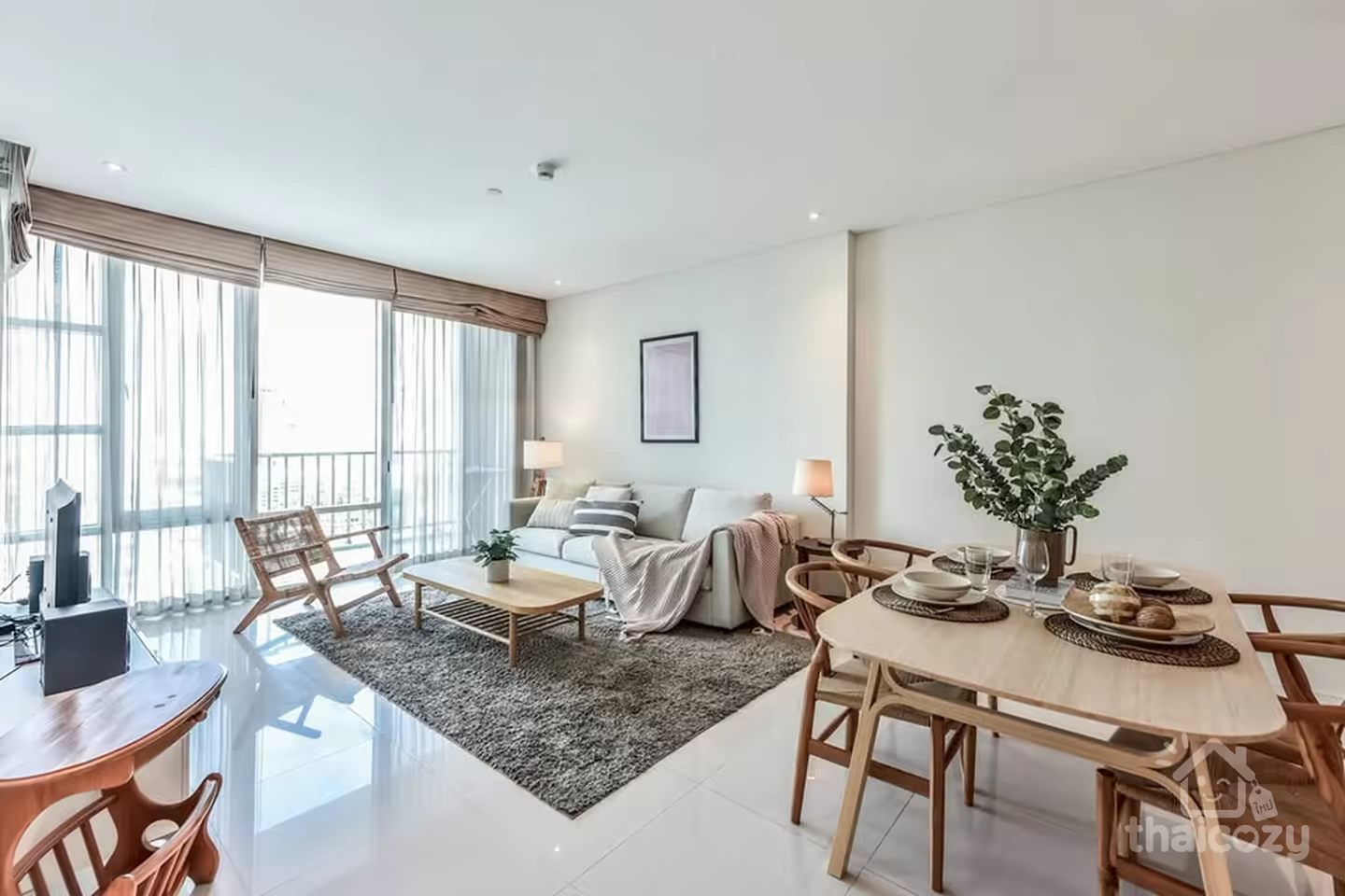 The Fullerton Sukhumvit Luxury Condo photo 1