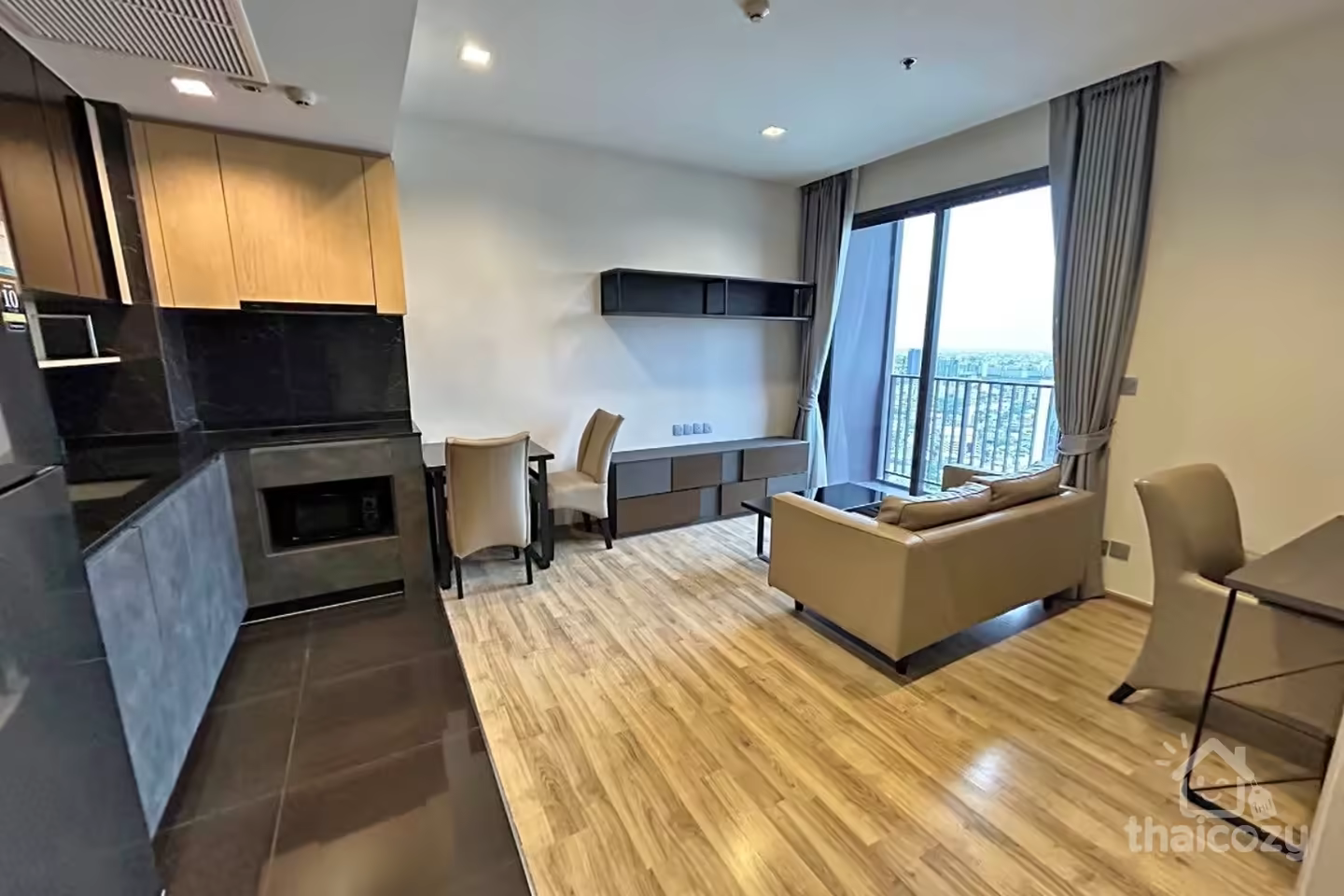 Enviably located in the desirable location, THE LINE Jatujak-Mochit and close to Chatuchak park photo 1