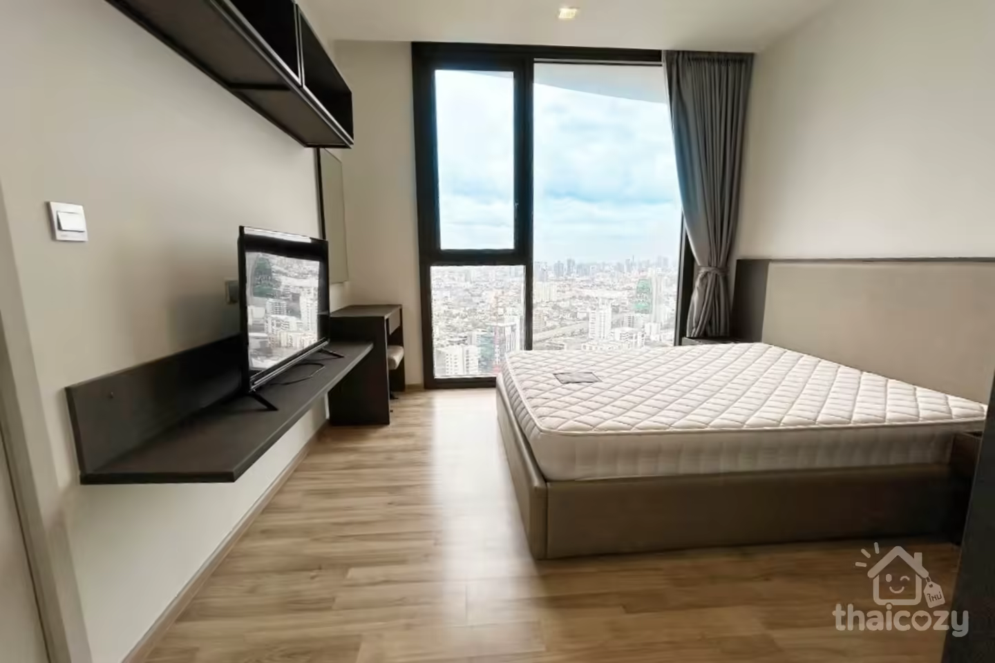 Enviably located in the desirable location, THE LINE Jatujak-Mochit and close to Chatuchak park photo 2