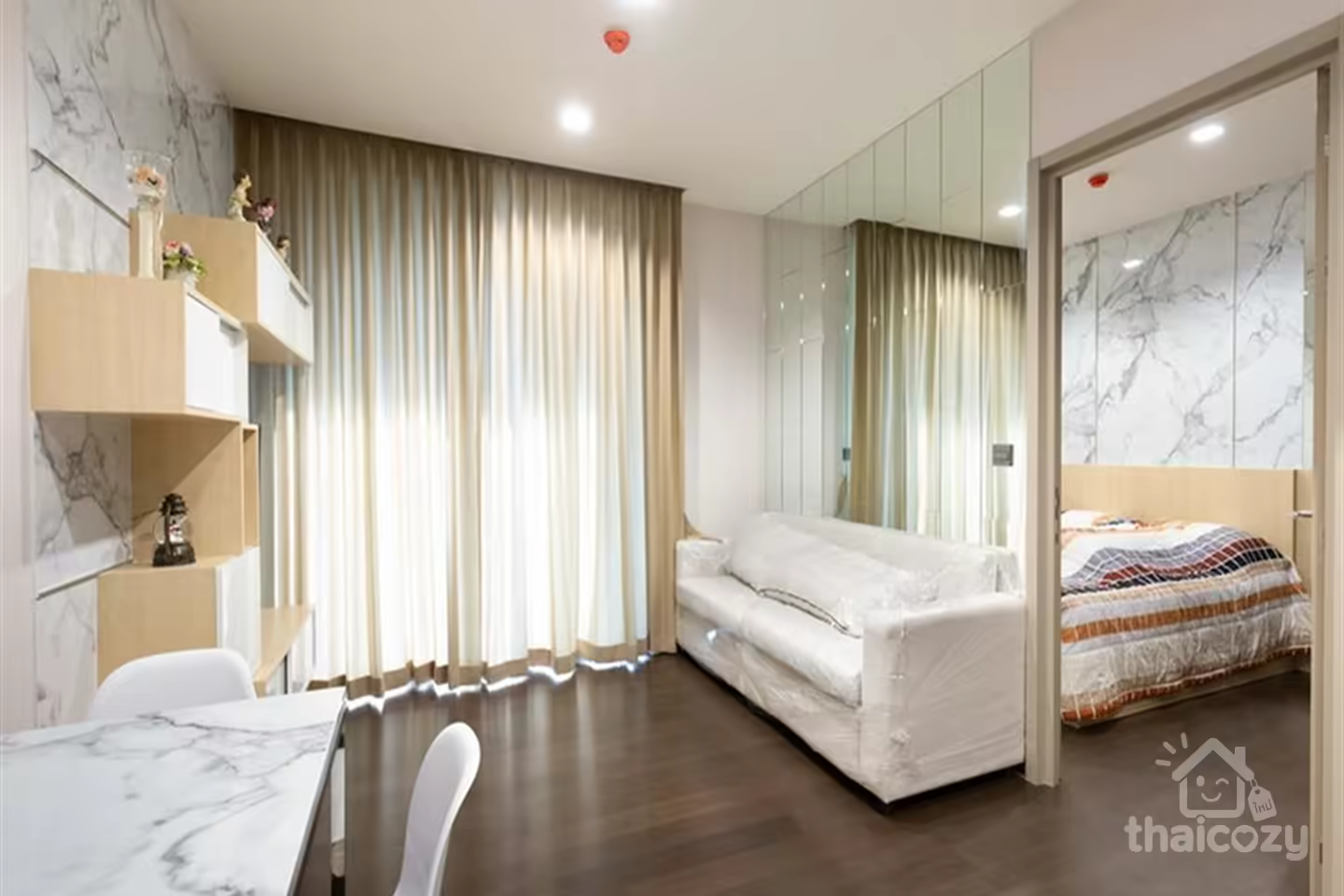 Amazing lifestyle in the heart of BKK city photo 1