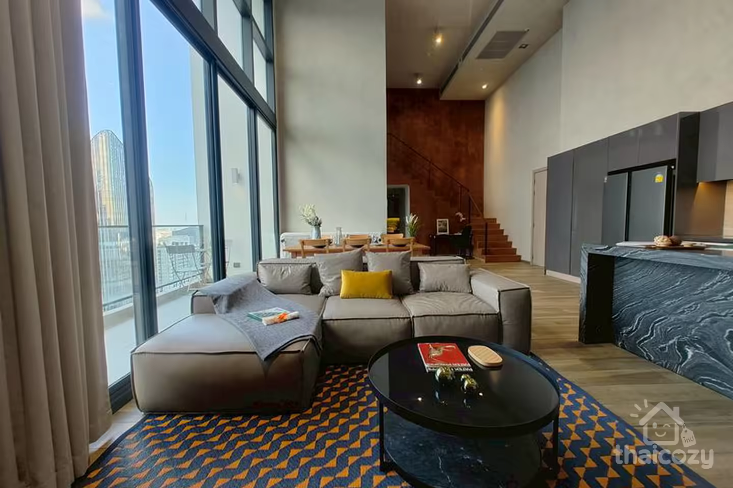 The Lofts Asoke คอนโดหรูสูงใจกลางสุขุมวิท photo 1