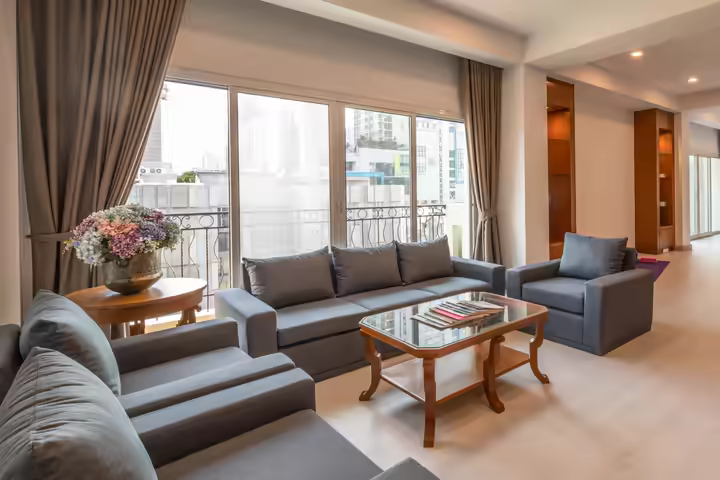 Chaidee Mansion 3-Bed 270 Sq.M. Rent