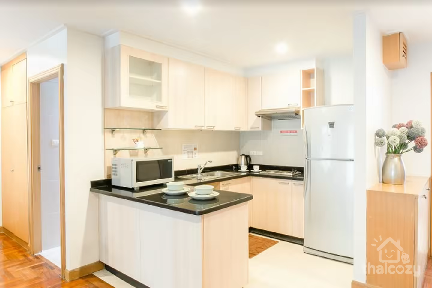 Pet-Friendly Serviced Condo at Chaidee Mansion photo 2