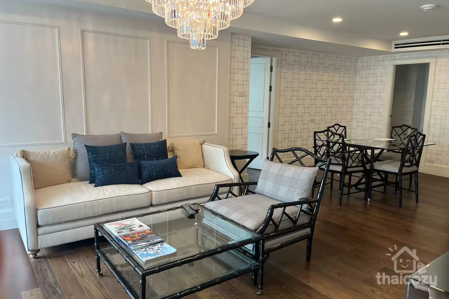 Somkid Garden 2BR in Chidlom photo 1
