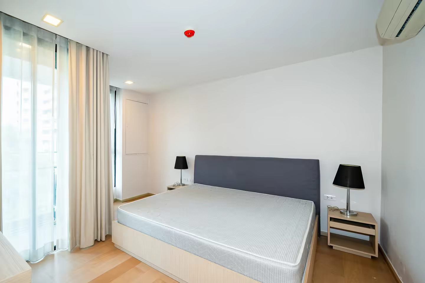 คอนโดใกล้โรงพยาบาล BTS ทองหล่อ 2 ห้องนอน photo 2