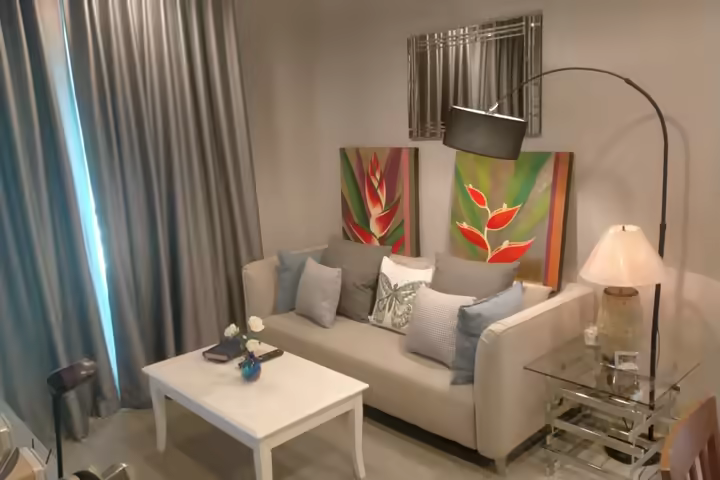 Rhythm Sukhumvit 36-38 Condo, BTS Thong Lo