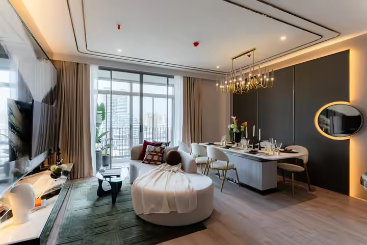 Rhythm Ekkamai Estate 2BR Condo