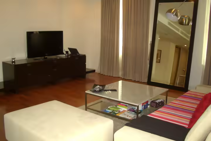 ดีราช เรสซิเดนซ์ 2 ห้องนอน สุขุมวิท 20