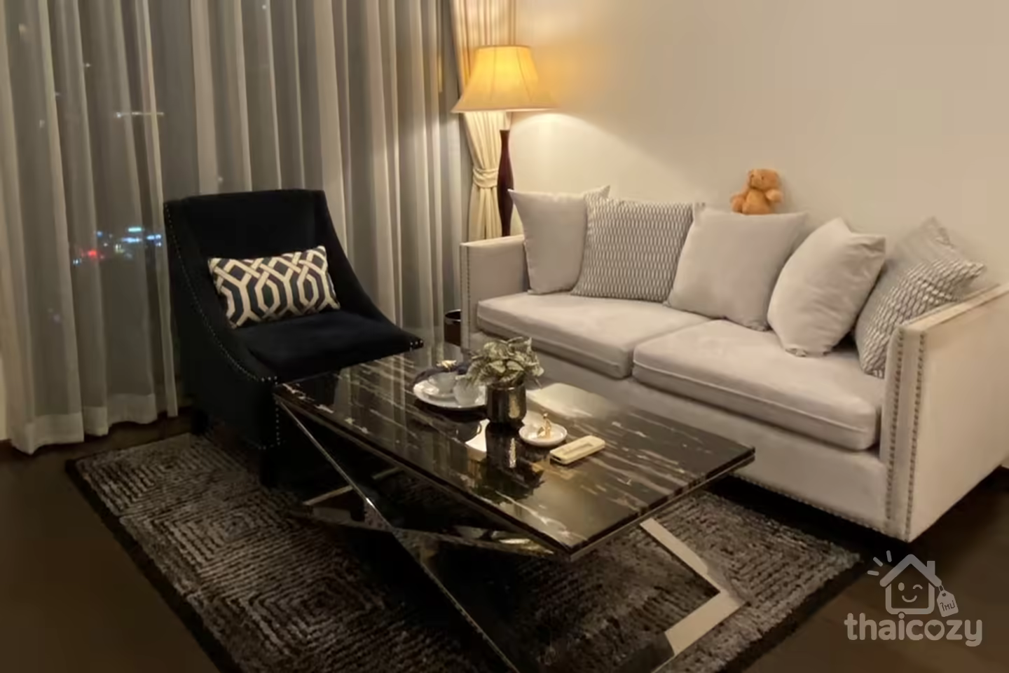 The XXXIX Condo par Sansiri, Phrom Phong photo 1