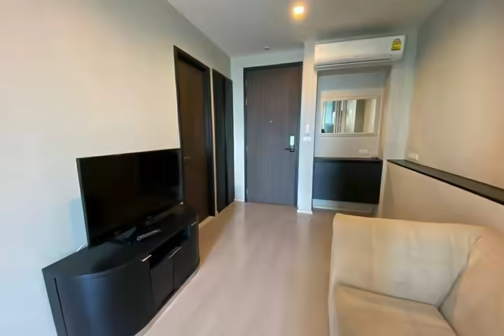 Rhythm Sukhumvit 44/1 Condo Sale