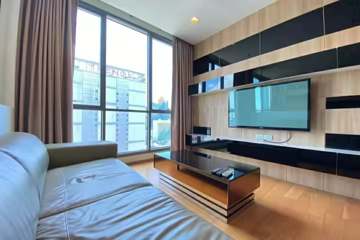 Hyde Sukhumvit 13 Condo 100m to BTS Nana