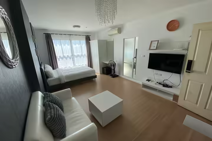Hua Hin Sea View Studio at Baan Kiang Fah