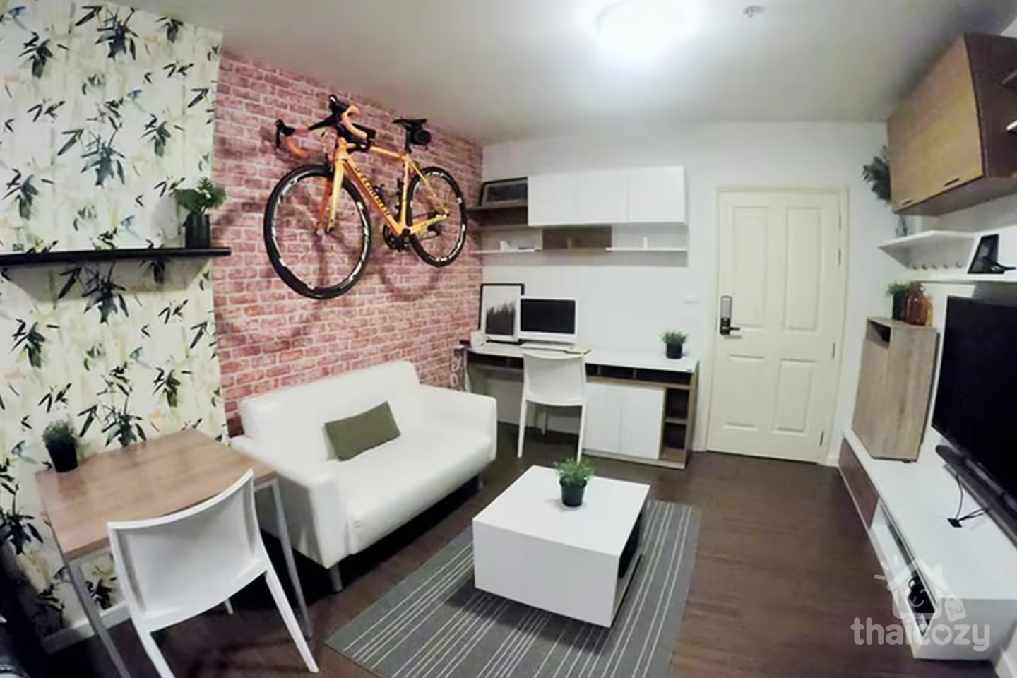 Hua Hin Condo Near Cicada Market photo 1