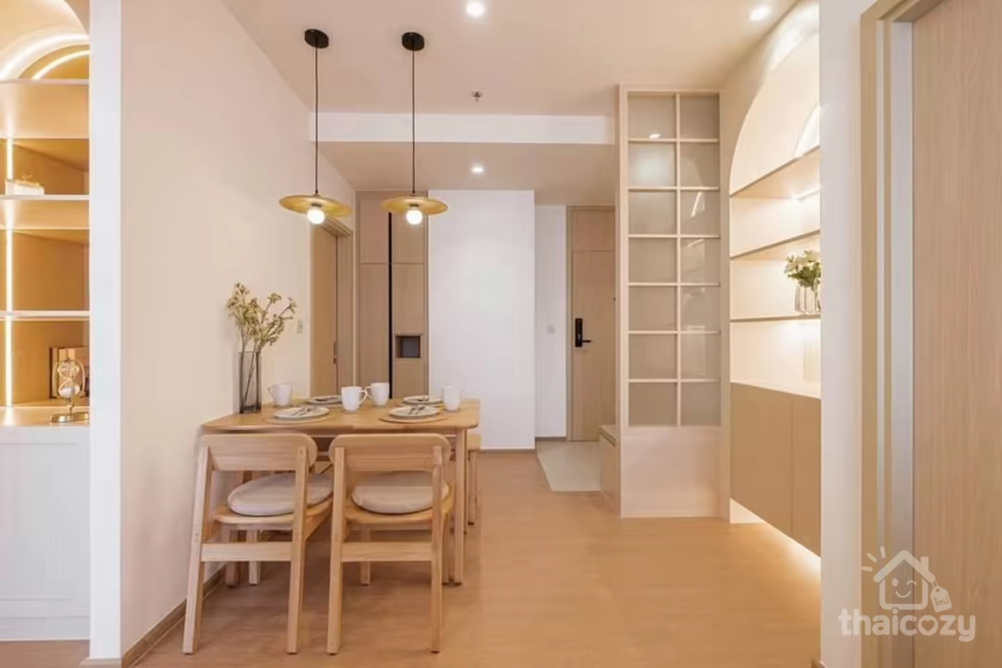 Maru Ekkamai 2 – 2BR Condo Near BTS photo 2