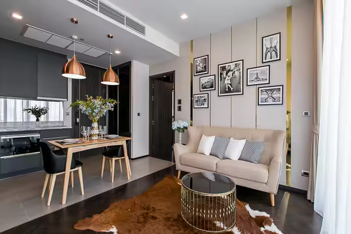 Luxury Condo at The Monument Sanampao