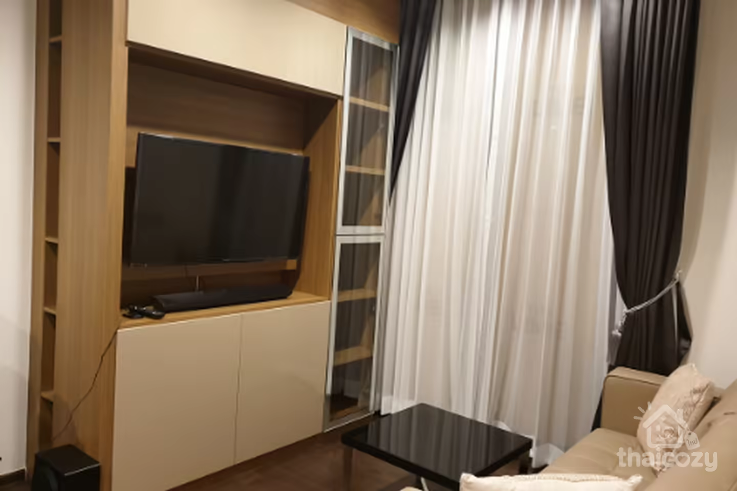 Enjoy incredible city views on 24th floor with unit facing North in THE LINE RATCHATHEWI photo 1