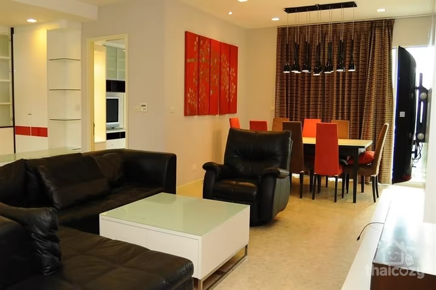 1 step from condo to BTS Ekamai photo 1