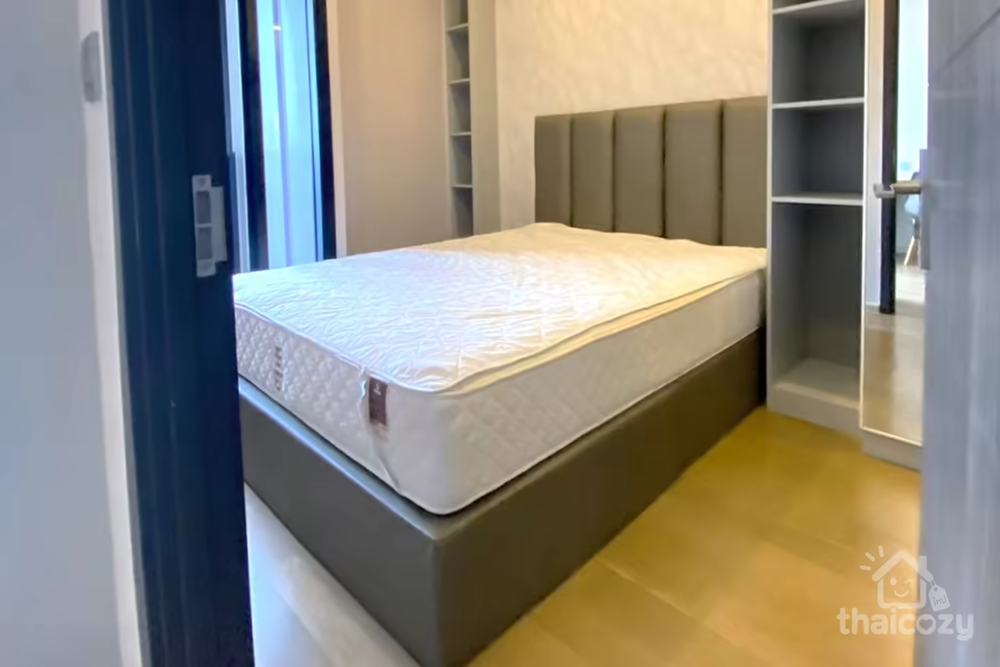Ashton Asoke Luxury condo near MRT Sukhumvit with a few steps photo 2