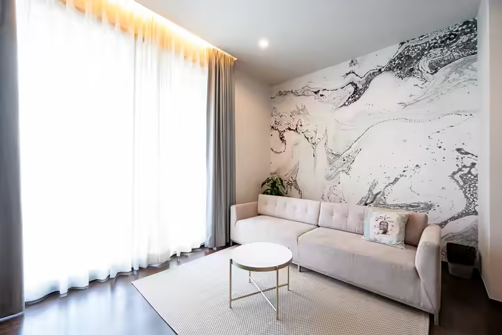 Condo near BTS Phromphong near Emporium