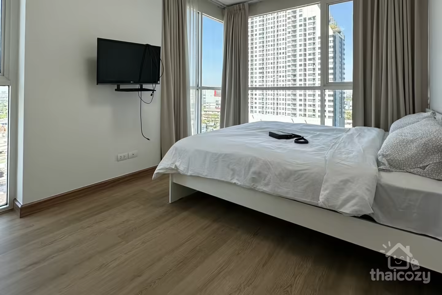 Ideo Mix Phahonyothin Condo near BTS Saphan Kwai. photo 2