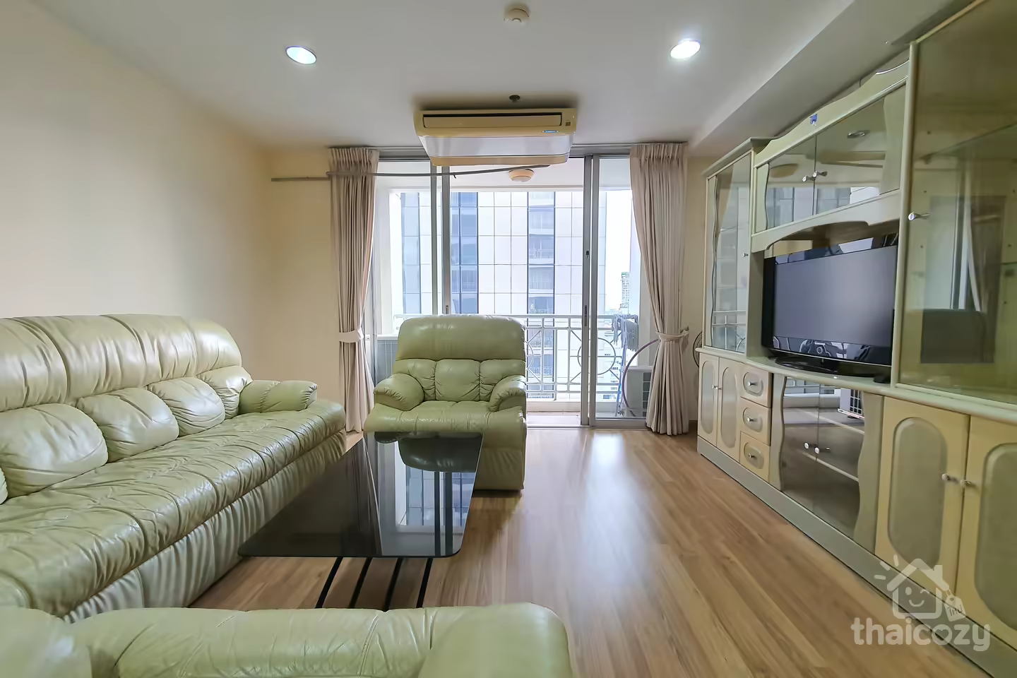 Asoke Place, giving you the perfection. photo 1