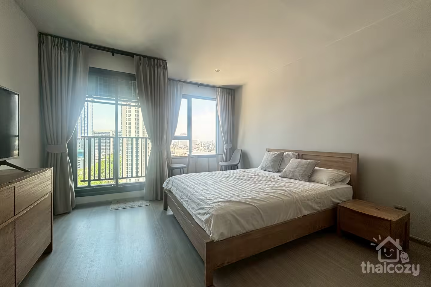 LIFE Ladprao, Condo opposite Central Ladprao, near MRT photo 1