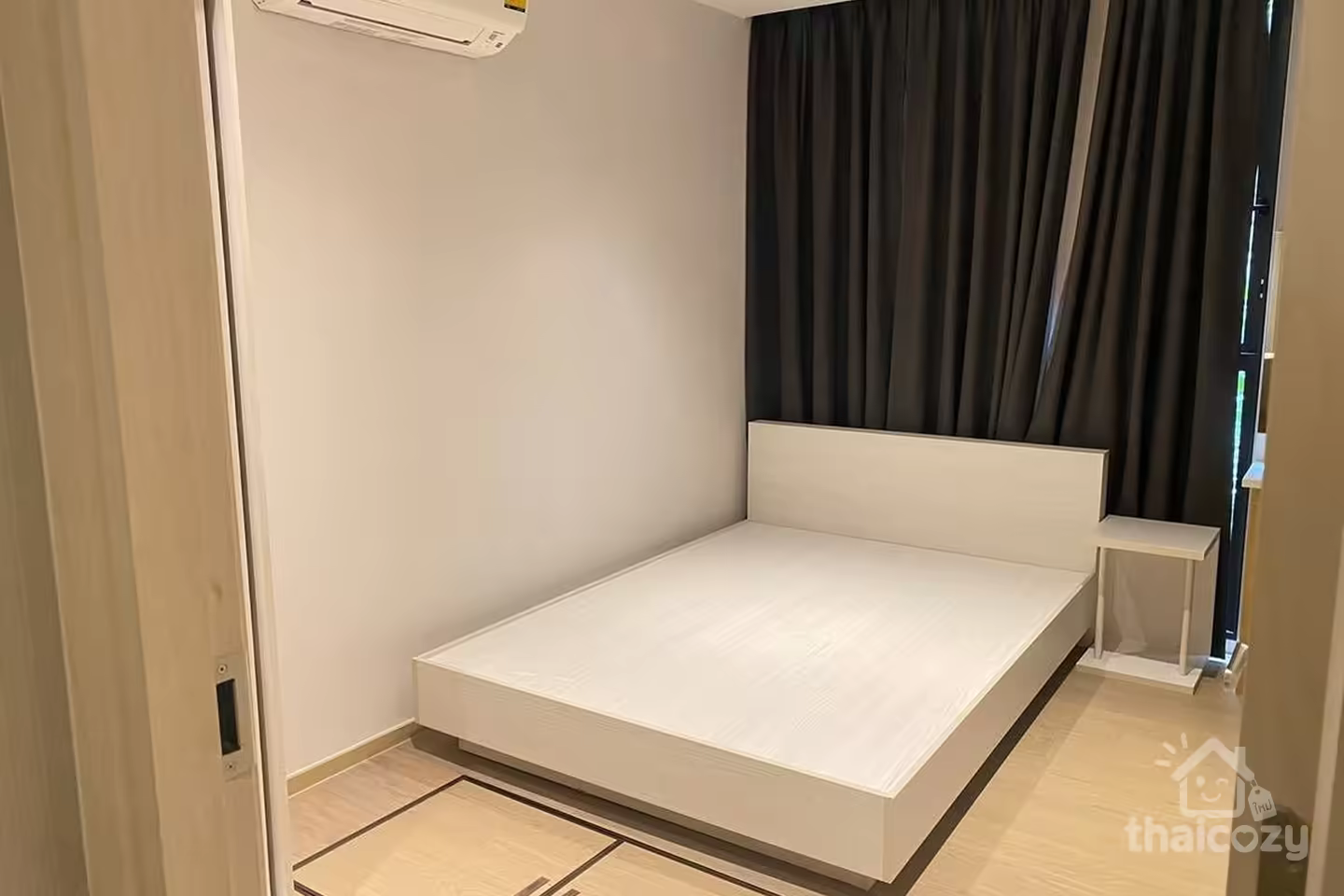 Runesu Thonglor 5 Japanese Style Condo photo 2
