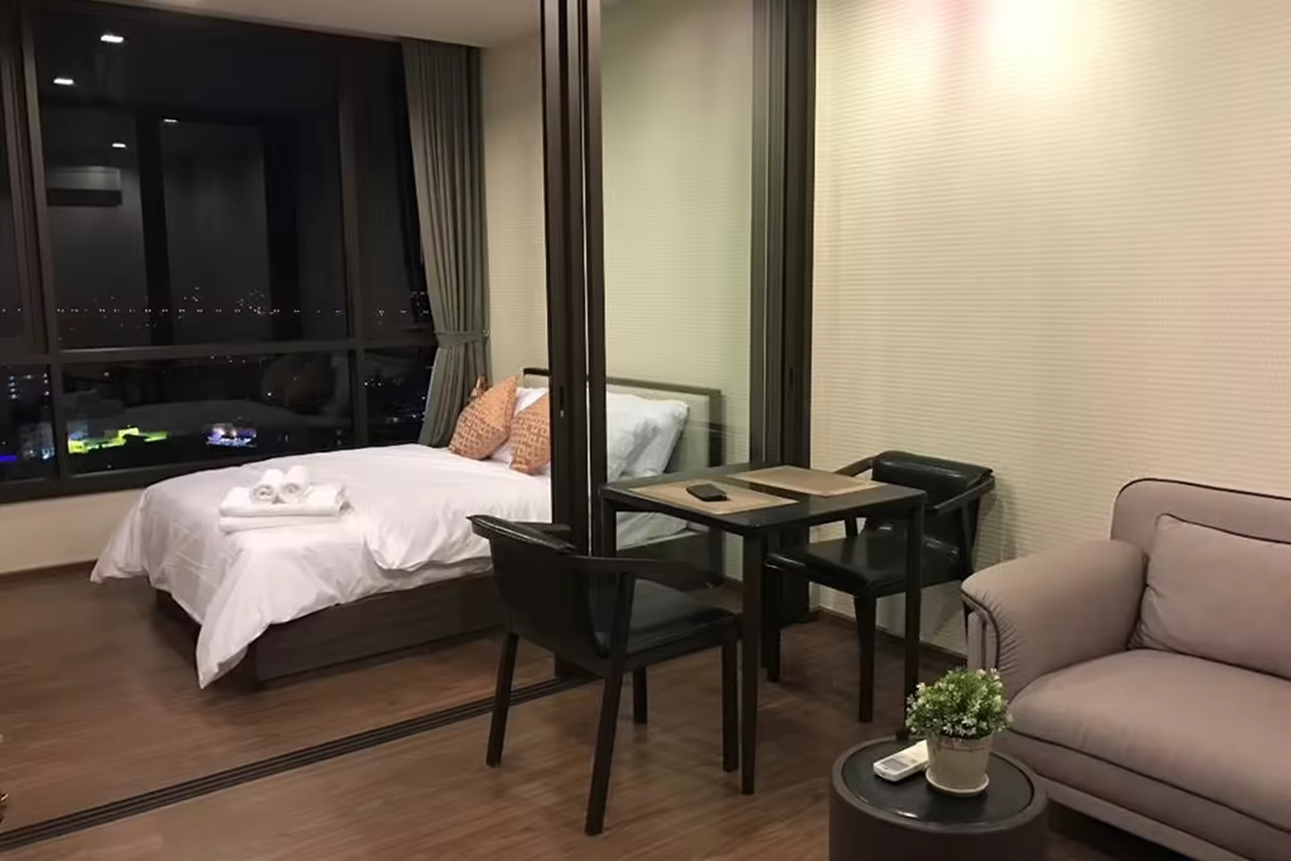 Fully furnished and fully equipped unit in  THE LINE SUKHUMVIT 71 photo 1