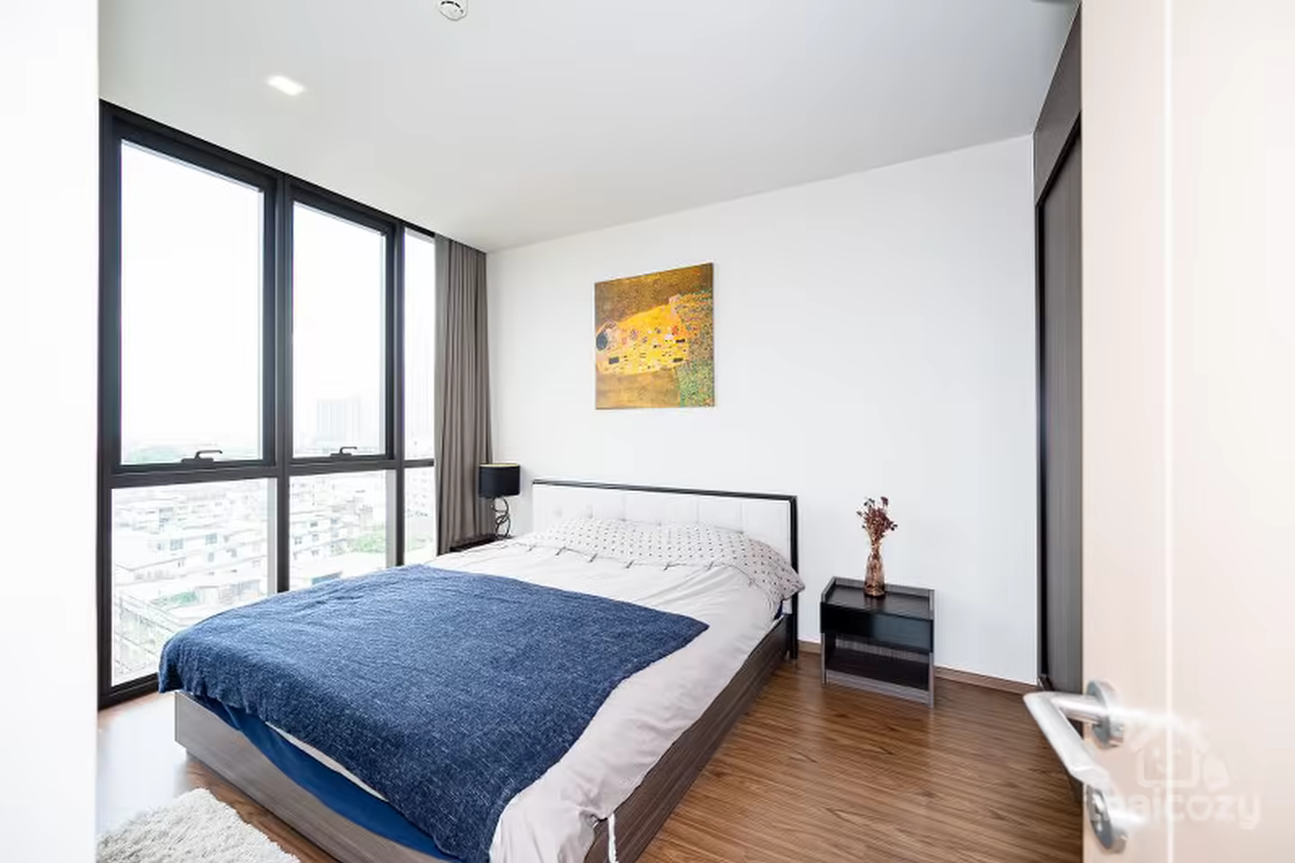 Condo with musical pool + rooftop garden photo 1